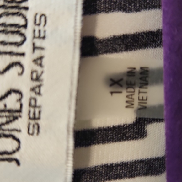 Jones Studio Black and White Geometric Tank Top Pit 25 L26 - Picture 3 of 4